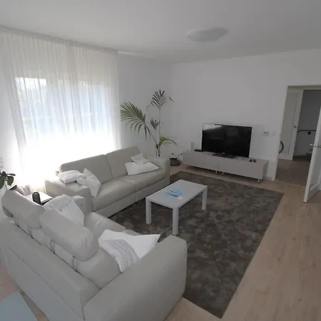 Casa Ermenegilda, 4,5-zimmerhaus By Holap Sa Vakantiehuis Ascona